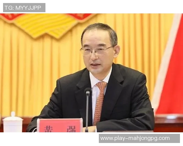 黄强畅谈英雄联盟职业生涯的起伏与成长之路实时新闻